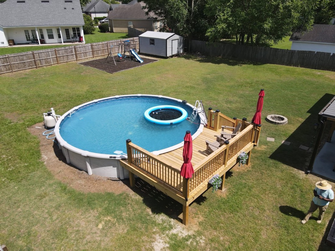 Wrap-around deck built on an above-ground pool